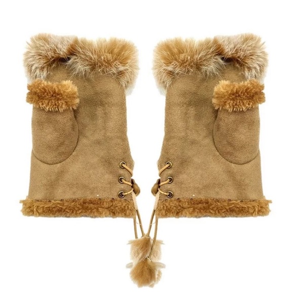 Faux fur fingerless gloves - Picture 6 of 9